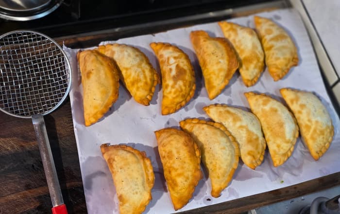 Pastelillo de carne y queso